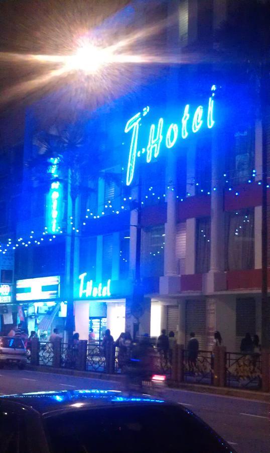 ג'והור בהרו Sun Inns Hotel Near Bazaar Karat Jb מראה חיצוני תמונה